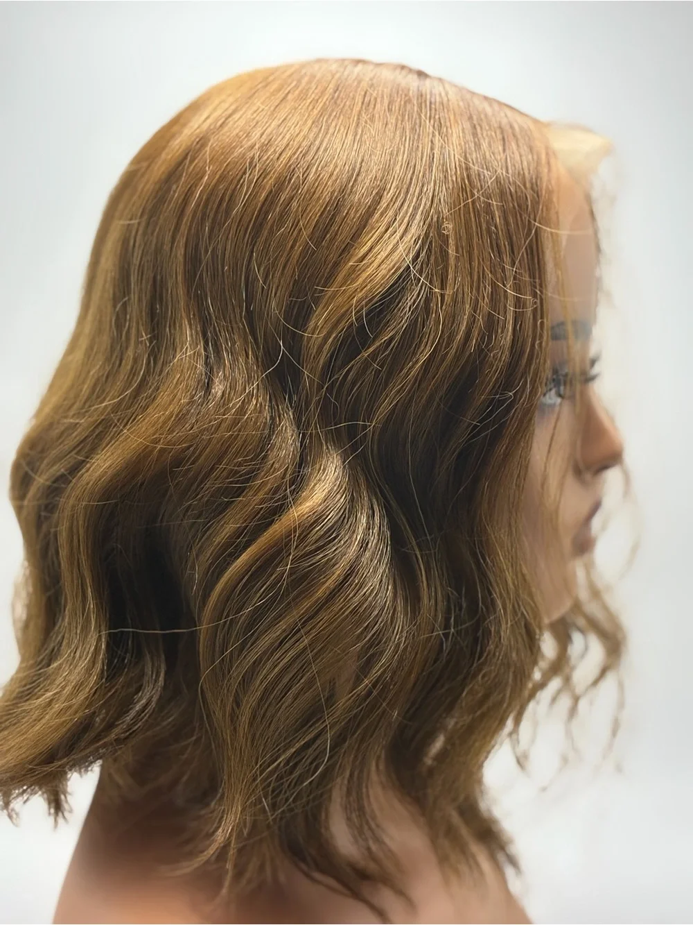 Women's mocha brown Lace Front Bob Wig - Soft Natural Waves